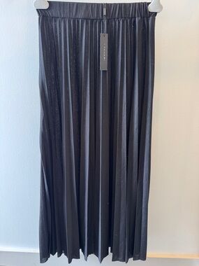 Tahari Black Pleated Maxi Skirt